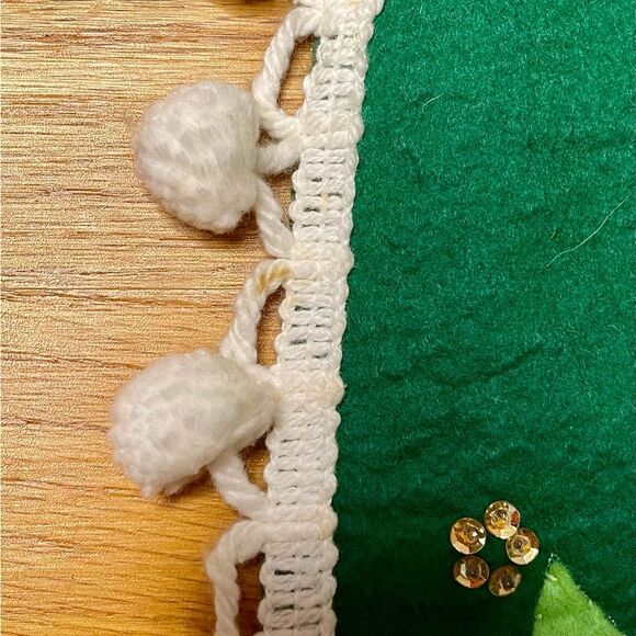 Bucilla Jeweled Christmas Tree Skirt Vintage Noel Handmade Santa Snowman Green - Picture 13 of 13